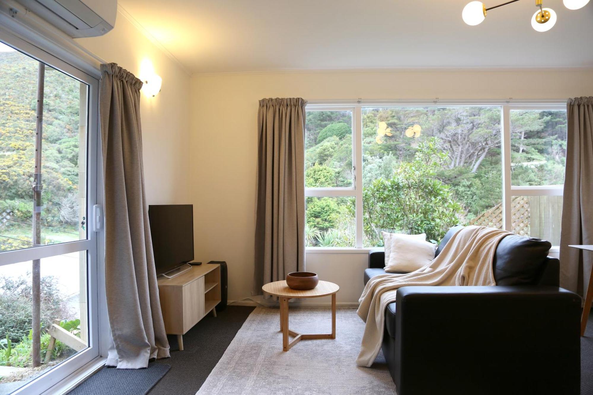 Skyline Haven - Entire Apartment - Free Parking, Espresso, Netflix - 15M To Cbd, Stadium, Ferry Wellington Exterior photo